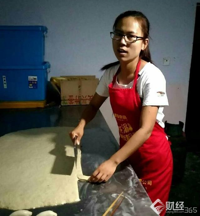 創(chuàng)業(yè)資訊|街頭巷尾小生意，月入萬元尋常事！