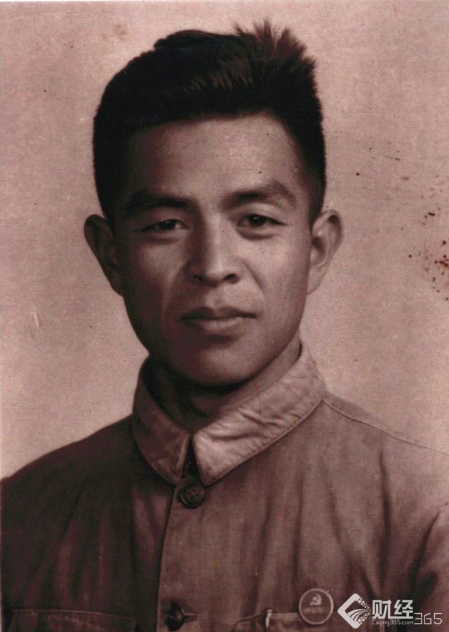 “閑不住”的褚時健：昔日煙草大王，今日中國橙王 