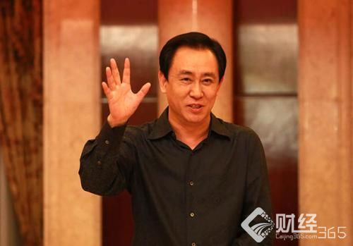 先就業(yè)再創(chuàng)業(yè)？直接去創(chuàng)業(yè)？看看創(chuàng)業(yè)大咖創(chuàng)業(yè)前在干嘛！