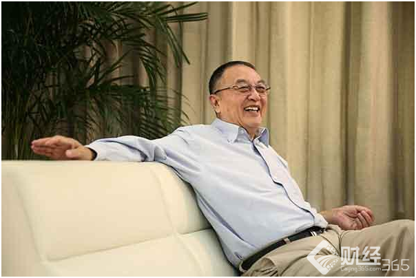 不惑之年還擺攤，昔日“倒爺”，今日讓聯想成為中國互聯網龍頭