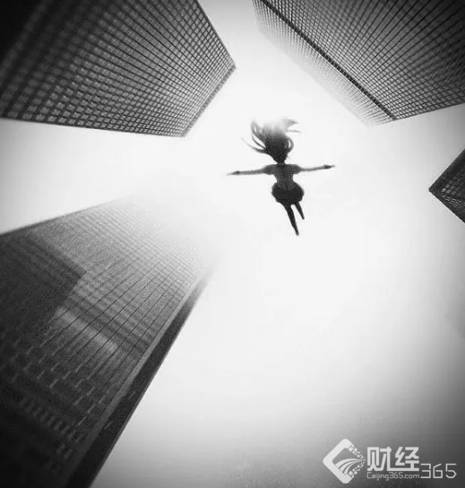 當政策推出重拳之后 是否還有“炒房團”的身影？