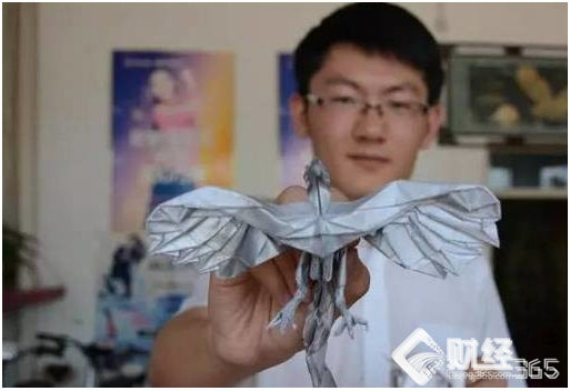 一雙巧手“玩賺”折紙，高考降分錄取，創業年入百萬