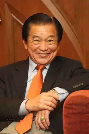 賣過冰棒、當過伙計 窮孩子逆襲成“棕櫚油大王”