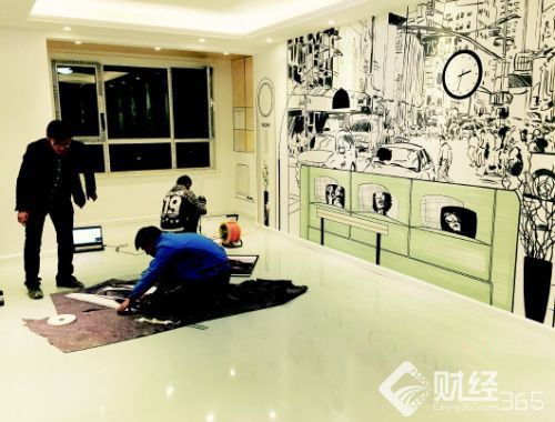 創(chuàng)業(yè)資訊：他靠“涂鴉”年入50萬 還曾獲得特別貢獻(xiàn)獎！