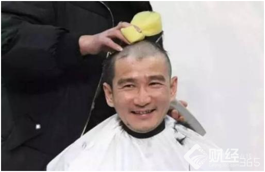 創業資訊：松鼠老爹章燎原 電商界的章三瘋