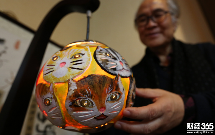創業資訊：老而彌堅！大雁塔兵馬俑被他刻在葫蘆上！