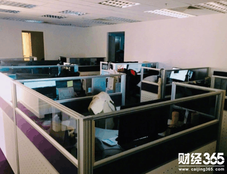 歲月從不敗美人：46歲闊太黎姿 當老板越來越大方！