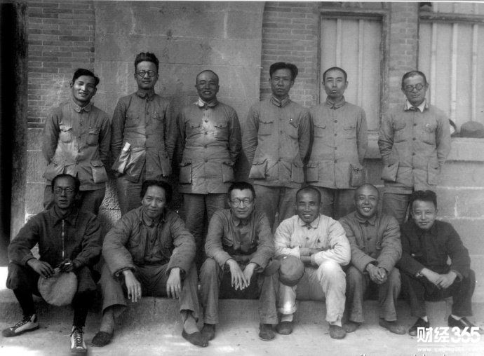 股票市場(chǎng)資料圖