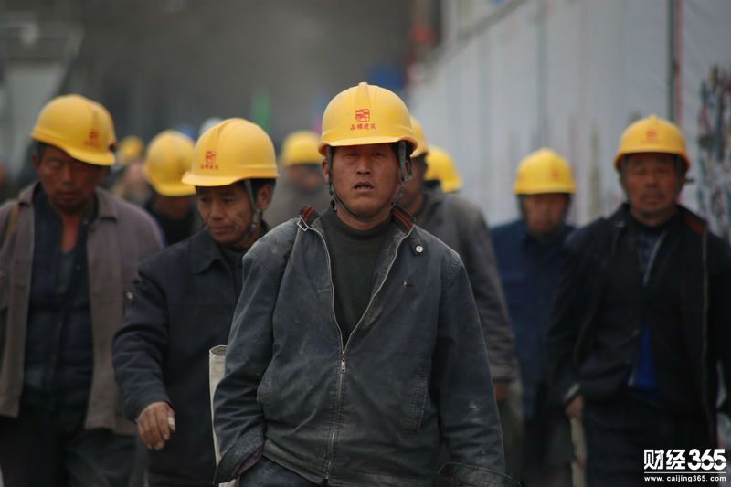 他們月入過萬，收入高過白領，但很少有年輕人愿干！