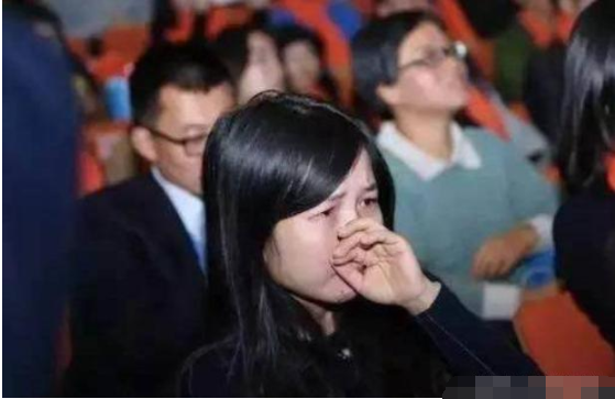 面對挖墻腳，馬云比董明珠更高明！講情講義，員工難舍阿里！