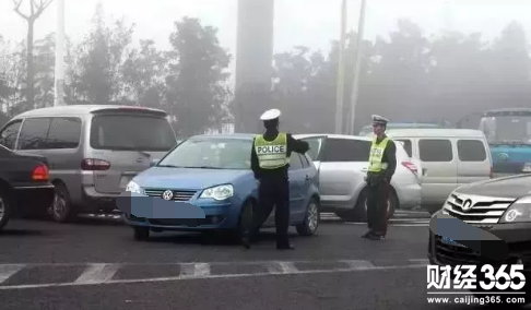 高速行駛駕車大忌