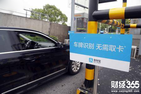 ‘拔腳就走’