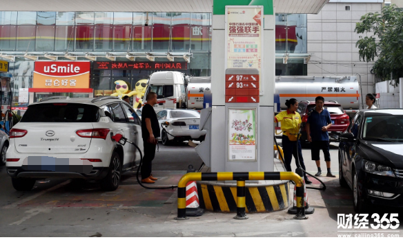 成品油有望迎來“二連跌” 每噸或降逾兩百元