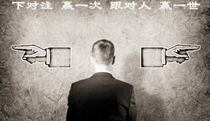 劉暉鈺：2.28鮑威爾出招，黃金遭痛擊暴跌20美元做空你翻倉了嗎？