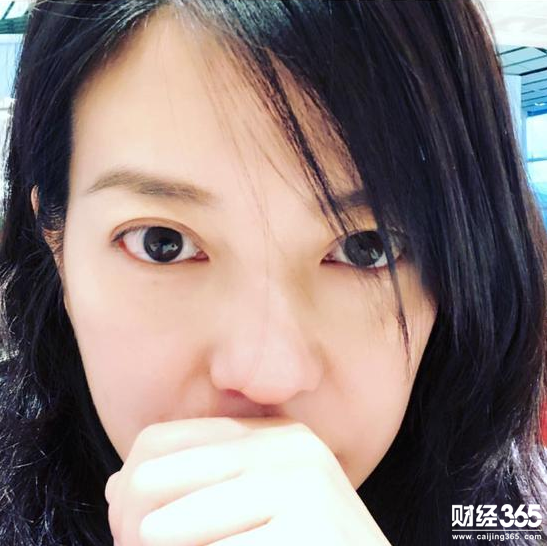 趙薇自拍照