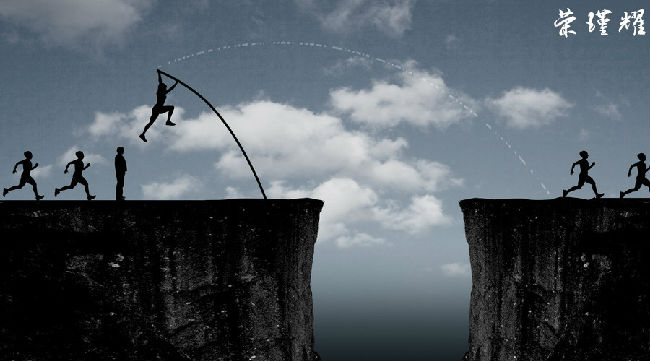 榮瑾耀:加息前期美指拉高打壓黃金,明明空頭趨勢你是否又看反! 榮瑾耀:加息前期美指拉高打壓黃金,明明空頭趨勢你是否又看反!