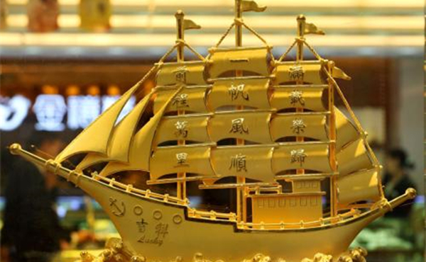楊迎鑫：4.2黃金原油走勢解析，成功的階梯等你踏步