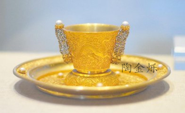 陶金爍：4.3暴漲迎接非農？早間操作建議