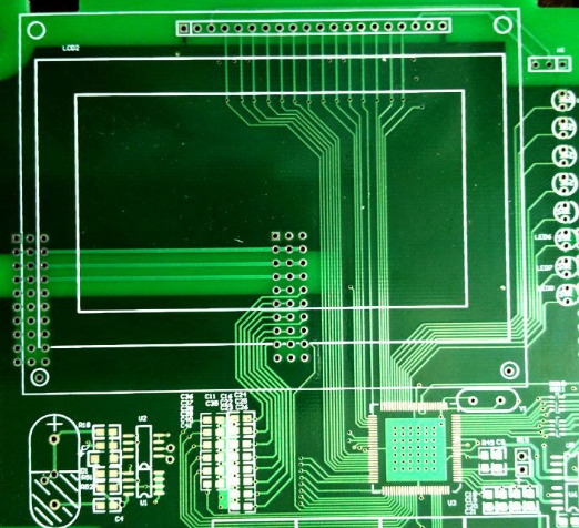 PCB（印制電路板）