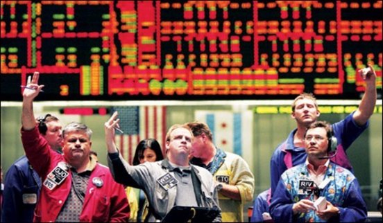 鐘立誠：10.8黃金操作策略 10.8現貨黃金走勢分析